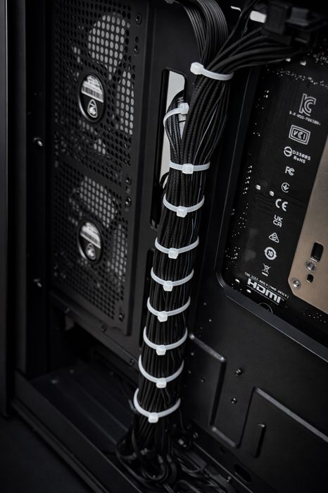 Продам ПК Ryzen 7 9800x3d