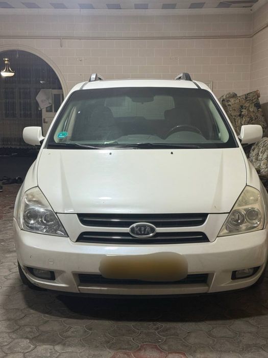 Kia Carnival 2006 va 2007 yil 2 ta bor srochno