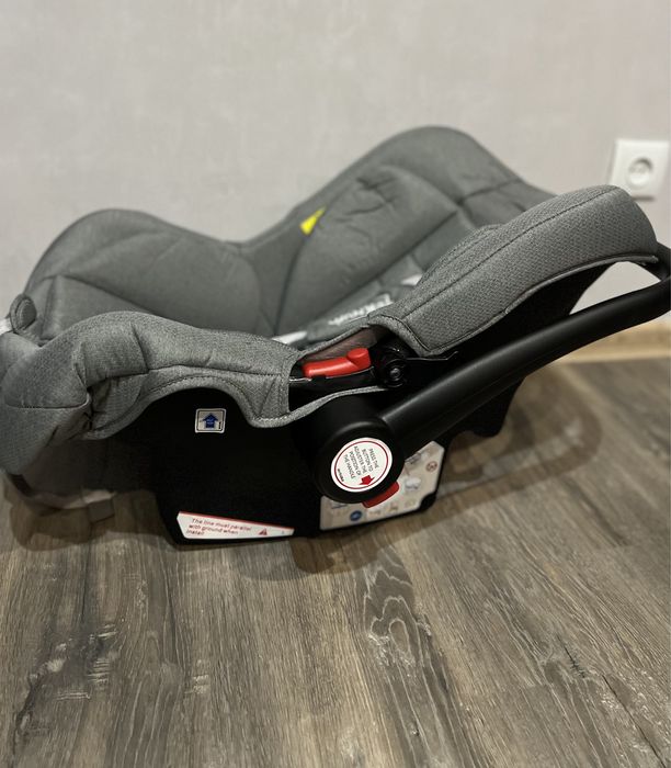 Автокресло Teknum