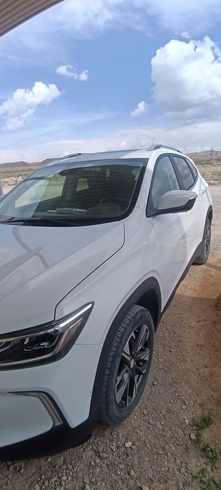 Tracker - 2 Сотилади