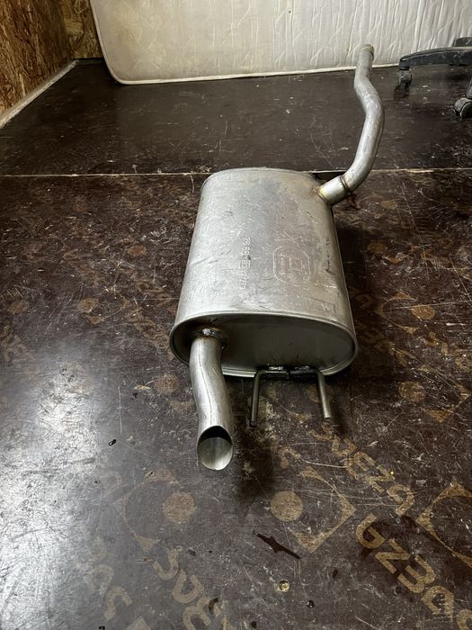 Глушитель Тойота Карина Е, Toyota Carina E