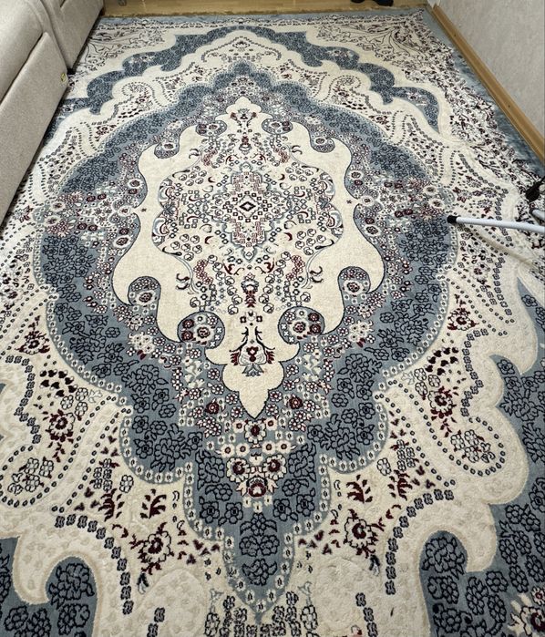 Продам два ковра