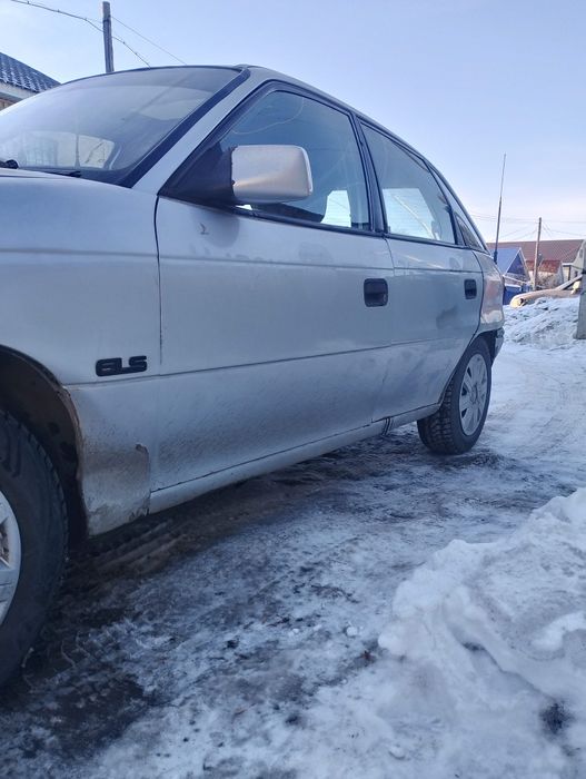 Продам автомобиль опель Астра ф