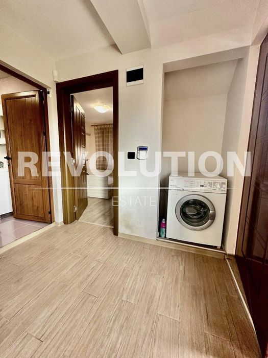 Дава се под наем Етаж от къща в Варна, м-т Траката - 65 кв.м за 350 € - Снимка #2