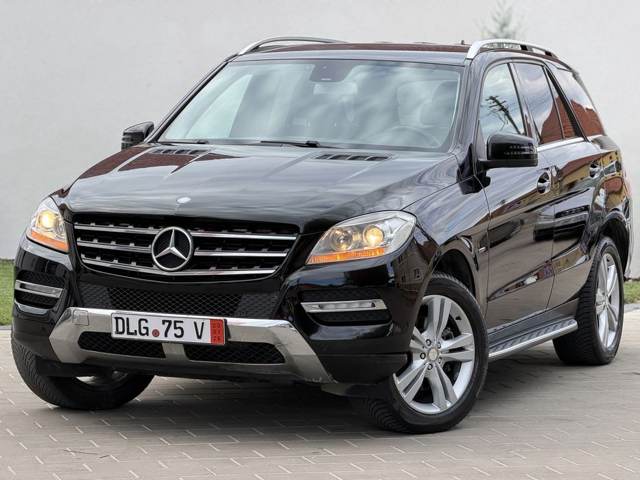Vand Mercedes ML An 2012 motor 2.2 Diesel