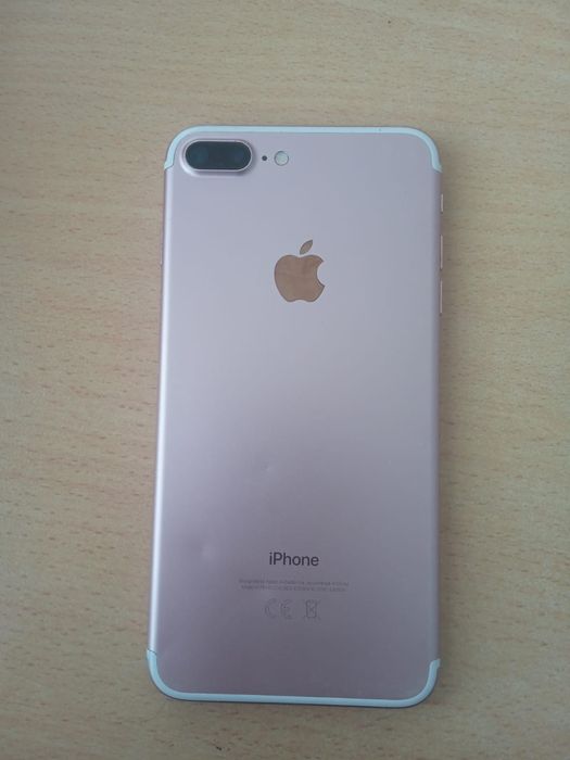 Продам айфон 7 плюс