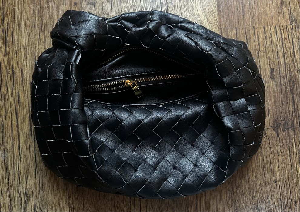 Дамска чанта естествена кожа