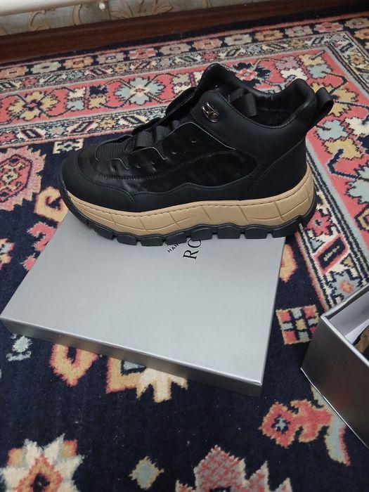 Кросовка  зимни кожа