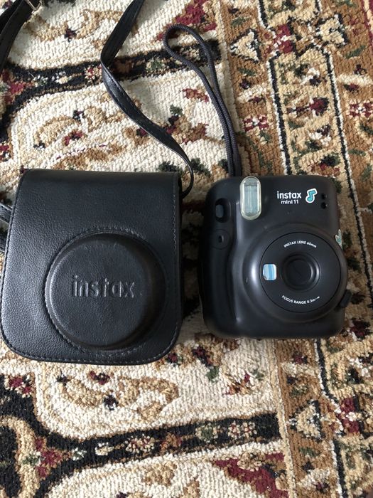 Фотоаппарат Instax mini 11