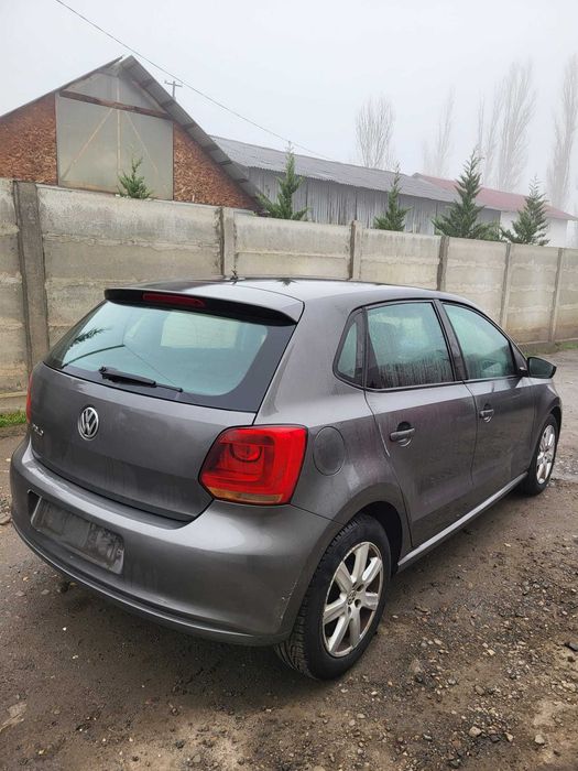 Dezmembram Volkswagen Polo 6R 1.2 B 2011