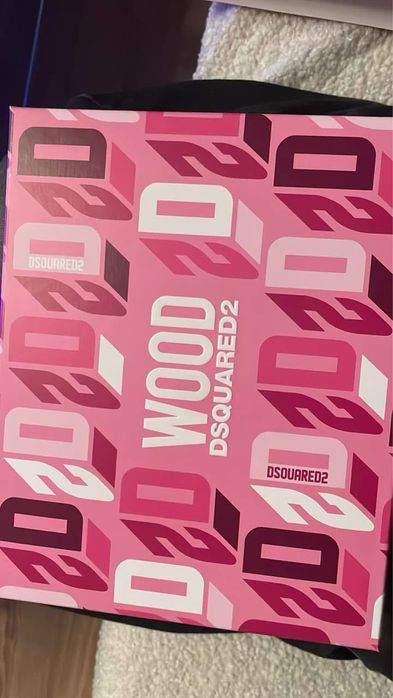 Disquared Wood - парфюм, душ гел, лосион за тяло