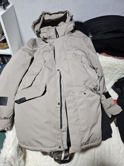 Продам куртки зимние