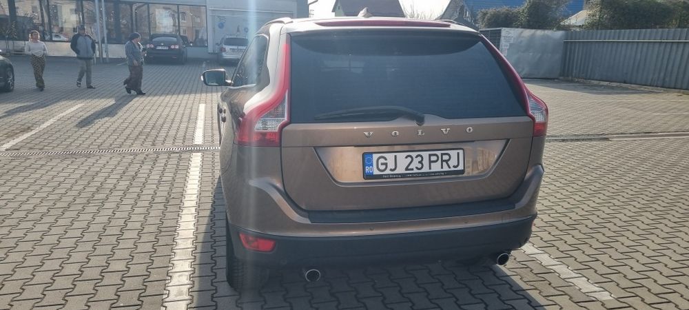 Vând Volvo xc60 fabricație 2011
