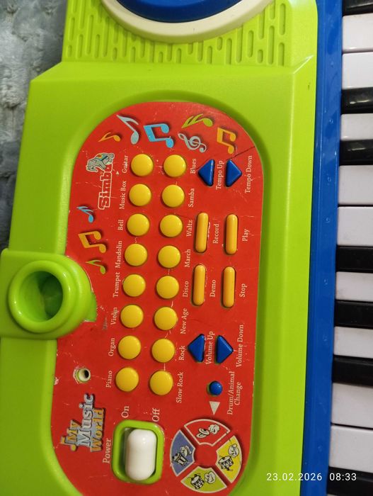 Пианино  детское.