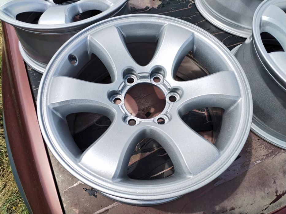 Jante toyota land cruiser hilux 17
