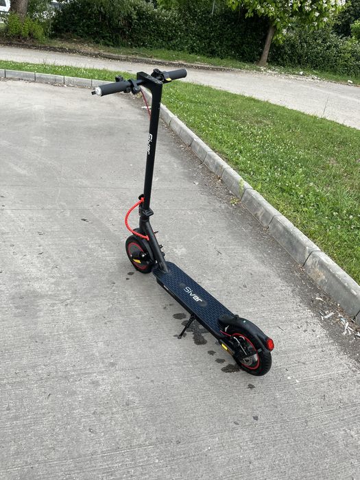 Vand trotineta electrica siver