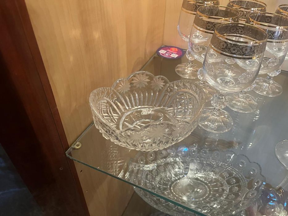 Продам хрустали. В отличном состоянии.