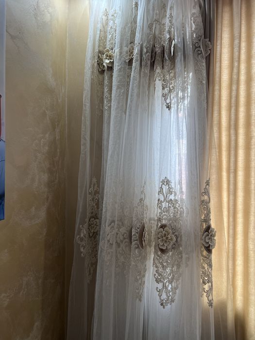 Перде 3д рози  в отлично състояние