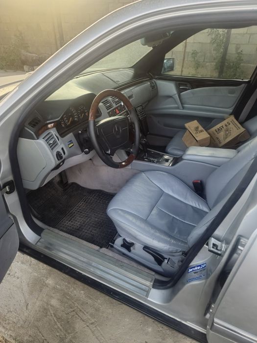 Мерседес 210 на разбор