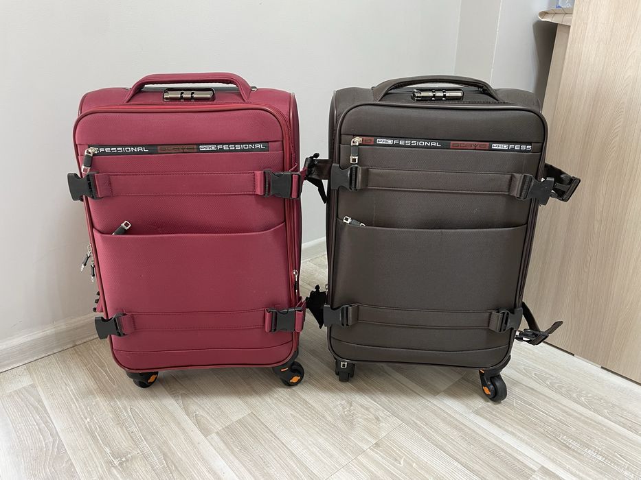 Маленкие новые чемоданы