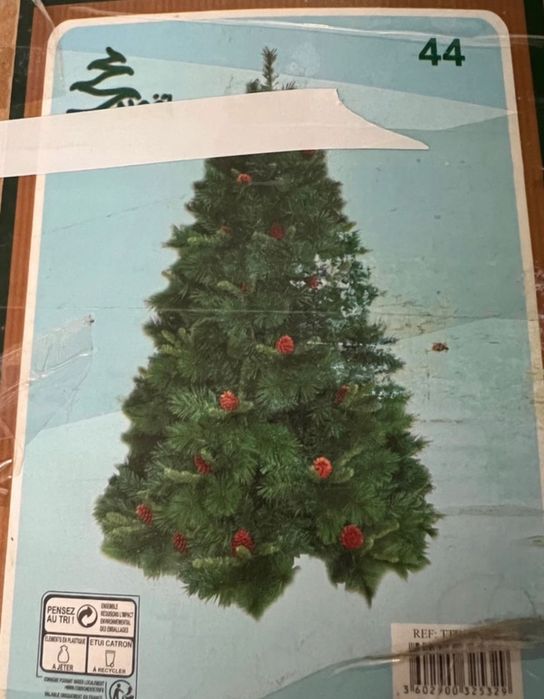 Brad artificial cu conuri 180 cm