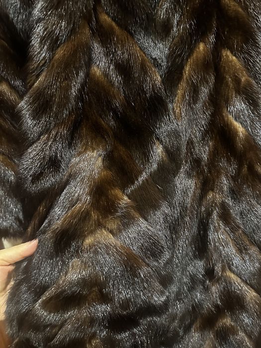 Продам шубу норковую