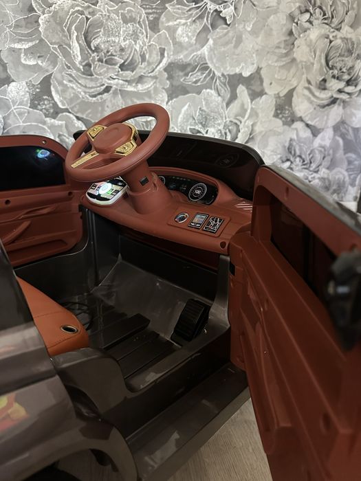 Детская машинка BMW