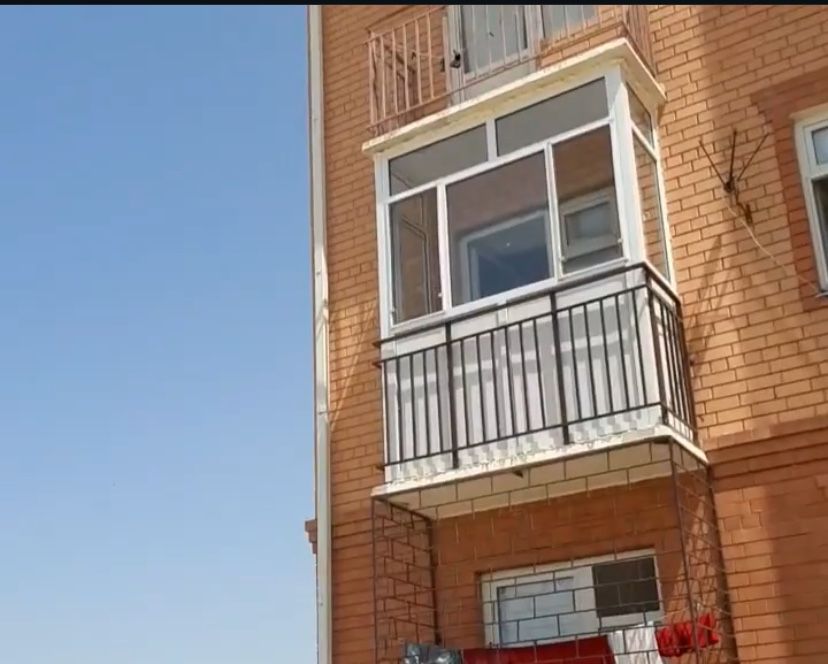 Пластик Терезе Есік