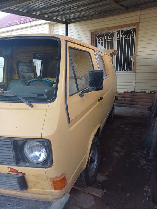 Продам Volkswagen Transporter T2  1987 г.в.