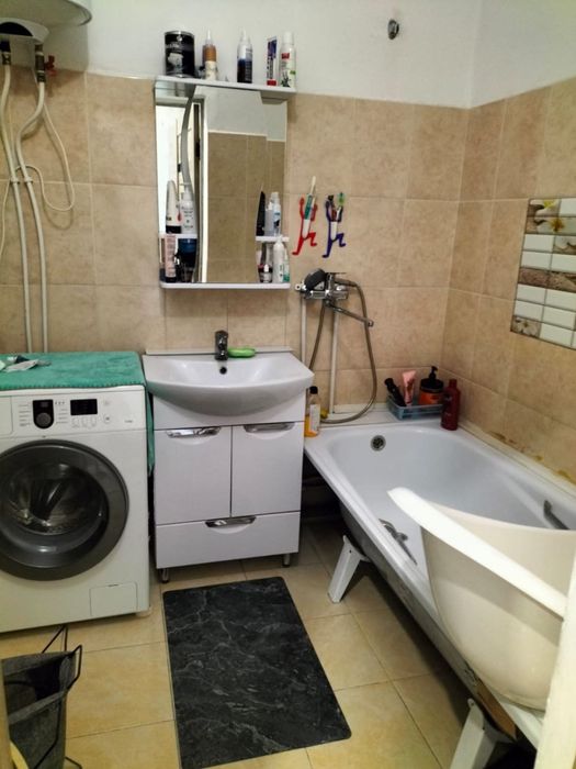 Продам 2 комнатную квартиру