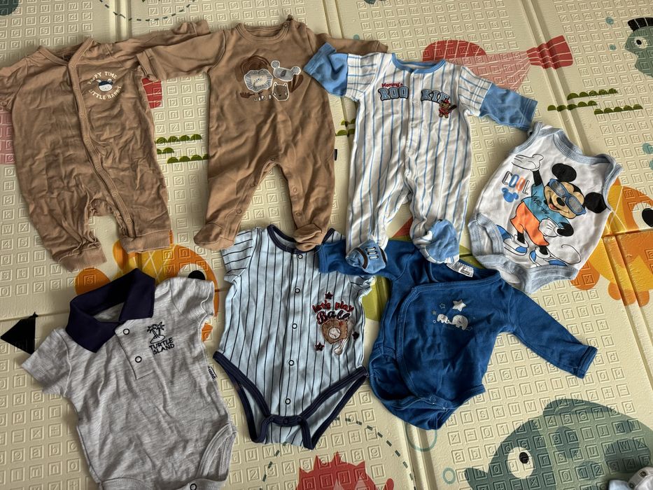 Дрешки 0-3м лот или поотделно