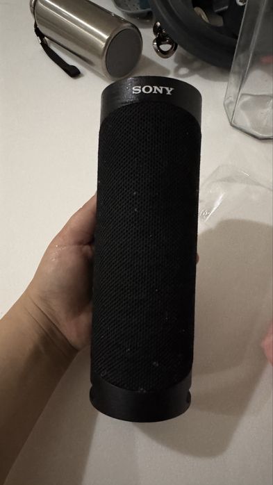 Продам портативную колонку SONY