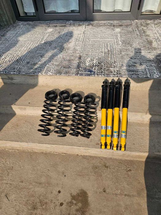 Продаю спортивные амортизаторы для Mercedes Benz