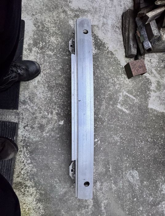 Задна греда основа броня Honda crv / Bmw x3 /Audi q7