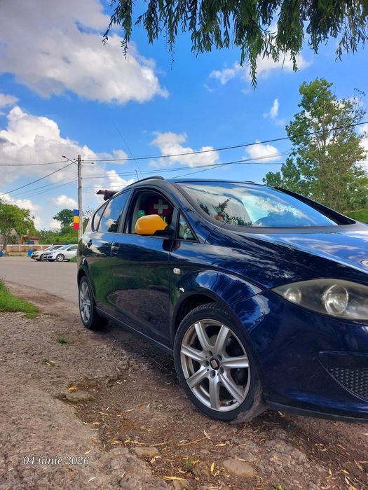 Vind sauSchimb Seat alteea xl 1.6 benzina 2007 preț 1999 euro