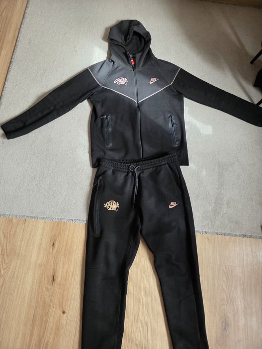 Nike екип.        .