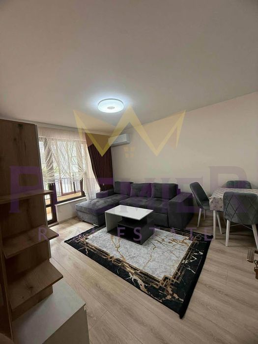 Дава се под наем Двустаен апартамент в Варна, Левски - 65 кв.м за 612 € - Снимка #1