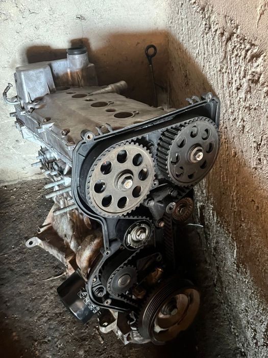 Продам мотор на приору 127 мотор