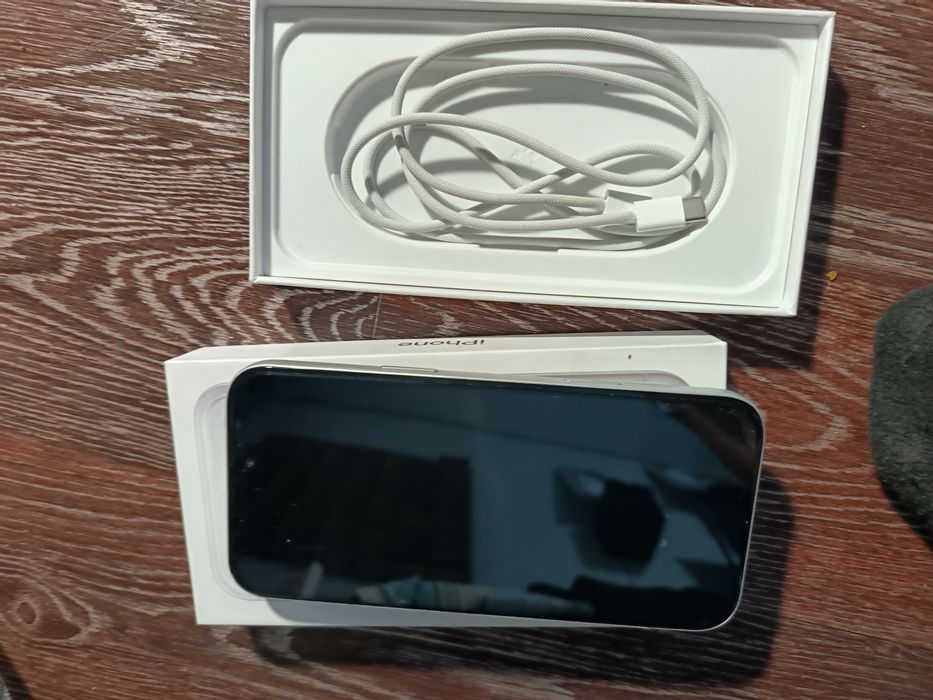 Телефон айфон 17