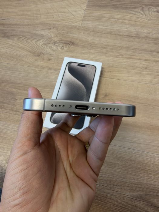 iPhone 15 Pro Max 256 GB Natural Titanium