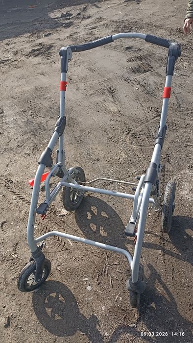 Продам ходунки для взрослых
