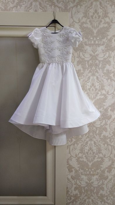 Продам детское платье