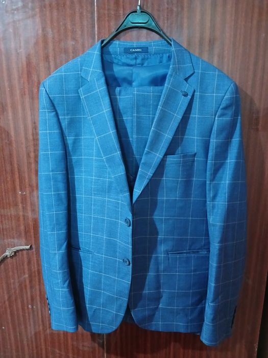 Кастум шим сотилади