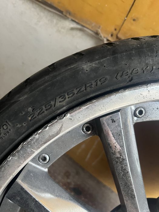 Продам диски с шинами
