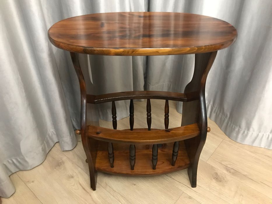 Маса от масивно дърво - махагон