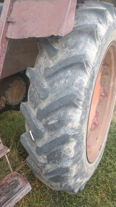 Tractor U650 + plug 3 brazdare