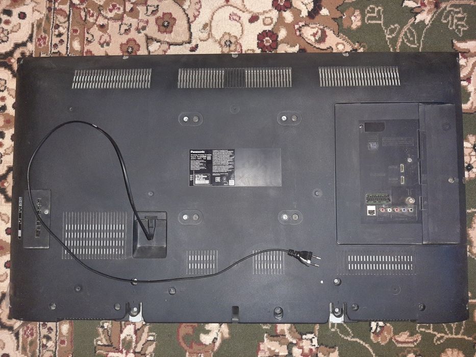 Продам Смарт ТВ Panasonic