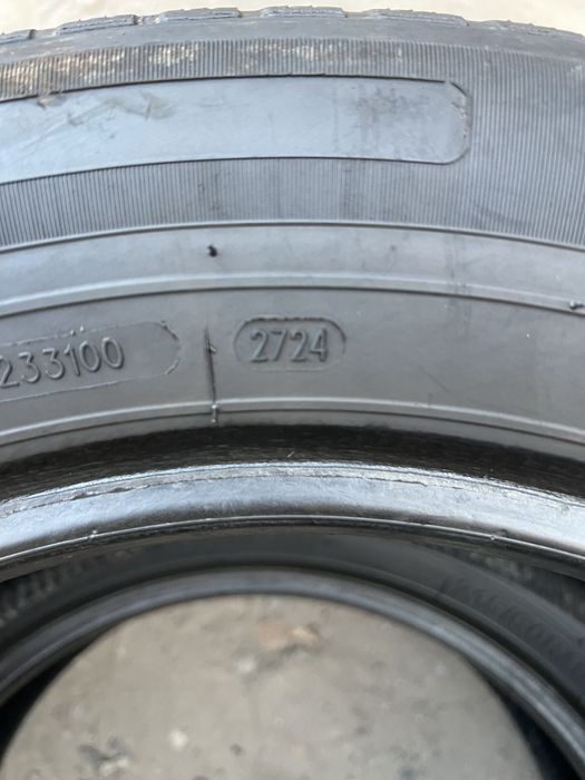 Продам резину комплект 215/60/16