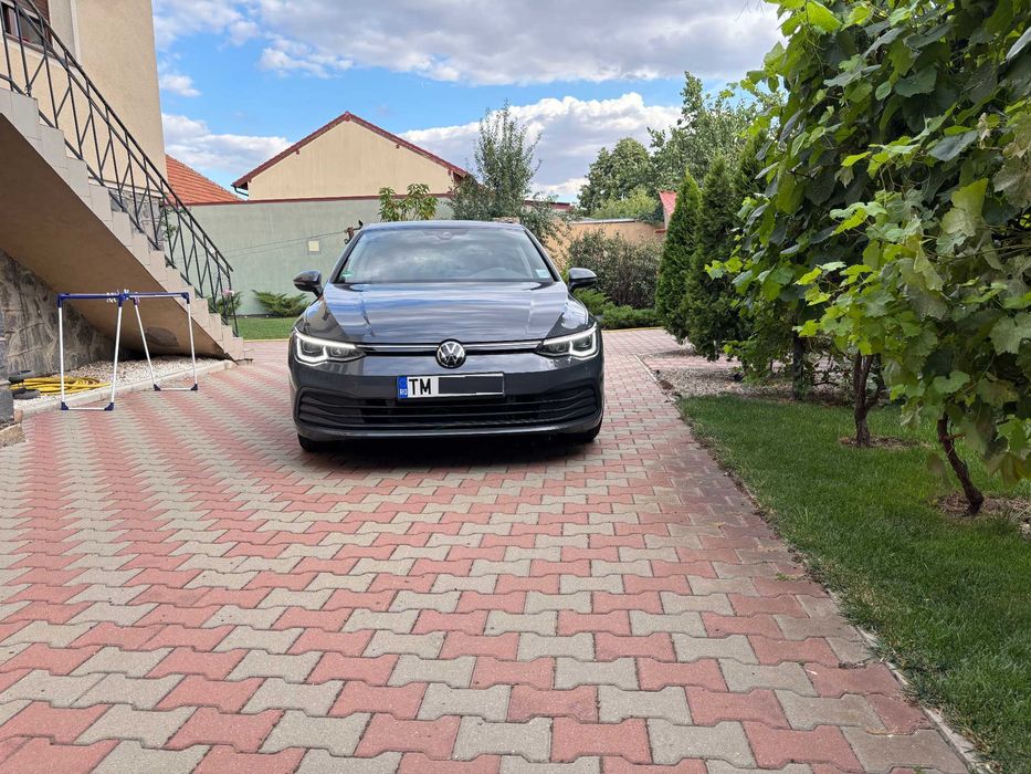 VOLKSWAGEN Golf 2023 — imagine 1