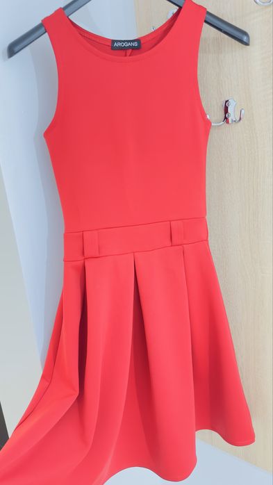 Рокля на Arogans